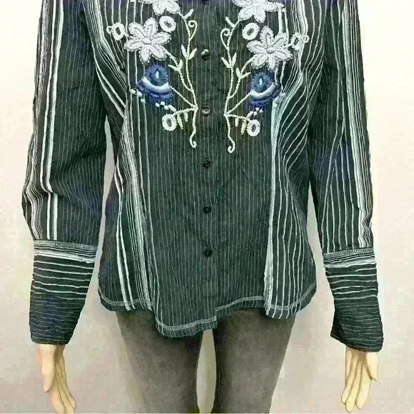 Vintage Y2K Boho Floral Embroidery Stripes Button  Down Blouse Shirt. - Picture 3 of 13